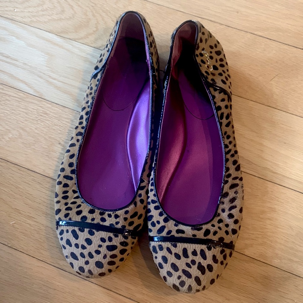 COACH leopard round toe ballet flats. Faux fur. Size 7.
